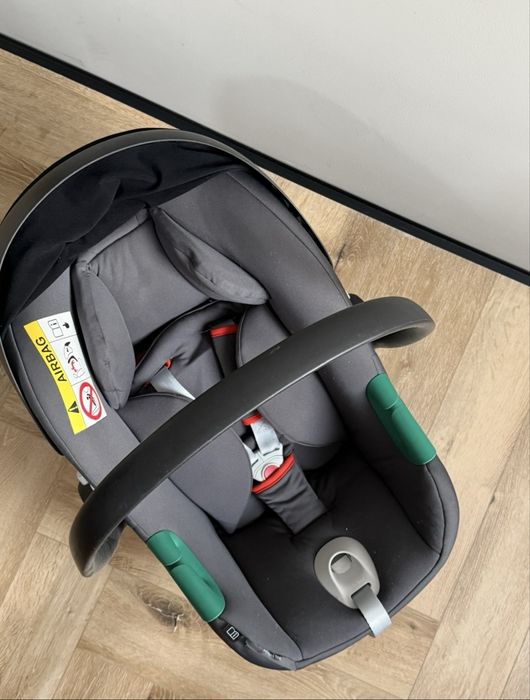 автолюлька Cybex Aton B2 i-Size
