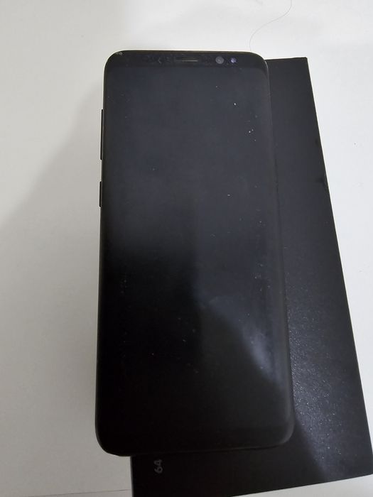 Продам самсунг galaxy s8