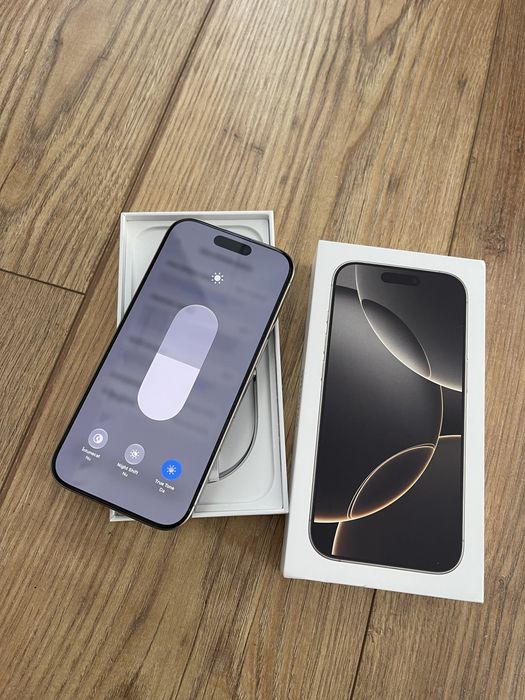 Iphone 16 pro  full box