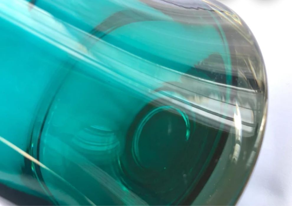 Ваза емблема на скандинавския дизайн 60 те Riihimaen Lasi Oy Финландия