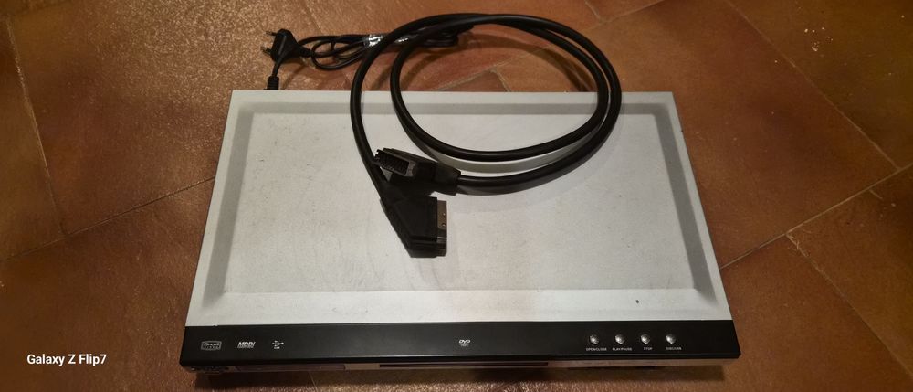 DVD player E - Boda DVX-777 USB Bucuresti Sectorul 1 • OLX.ro