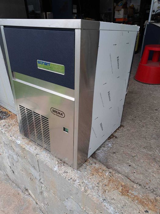 Професионален Ледогенератор Brema