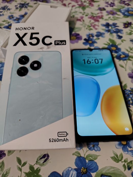 Vând telefon honor X5c plus