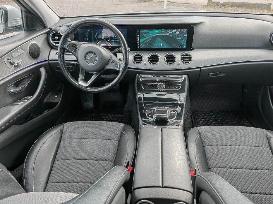 Mercedes-Benz E-Klasse Avantgarde, 2.0 Diesel 194 CP, Faruri Multibeam
