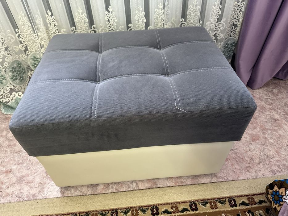 Продам диван креслокровать и пуфик