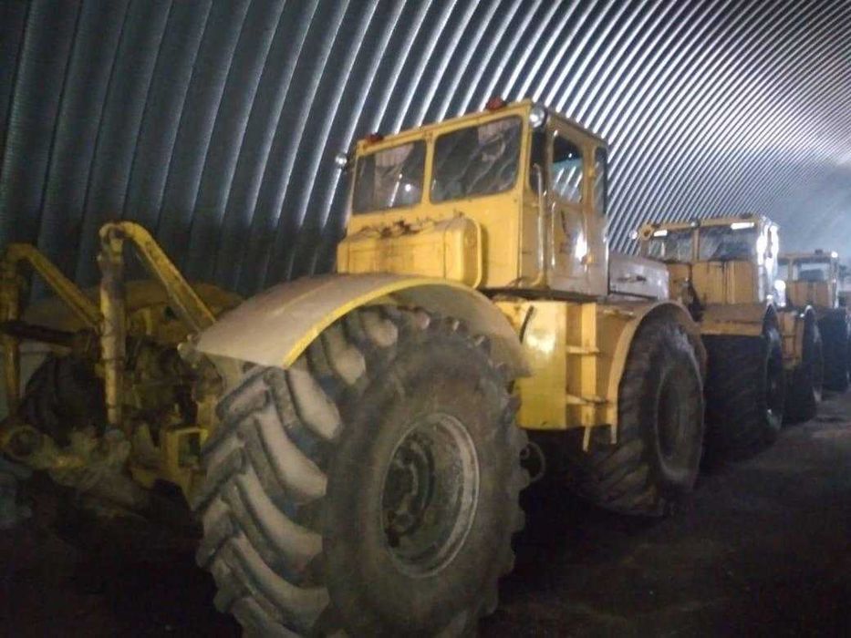 Продаётся трактор К-700, кировец.