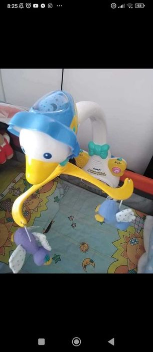 Carusel muzical și cu lumini diverse