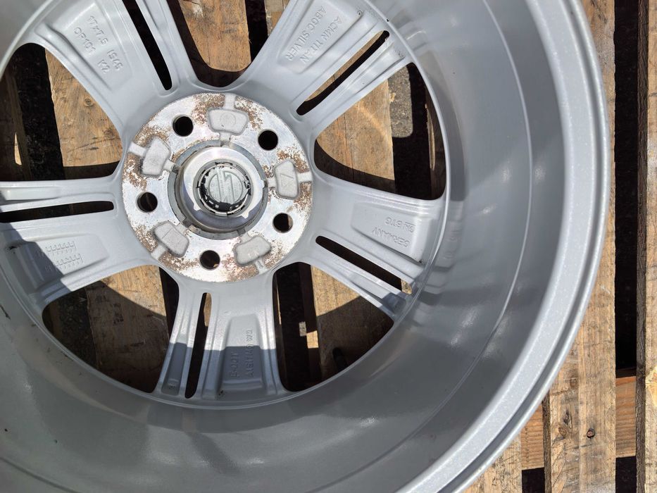 17 цола 5 х 115 мм Опел Инсигния / Астра + Шевролет - 7,5 Инча / ЕТ 45