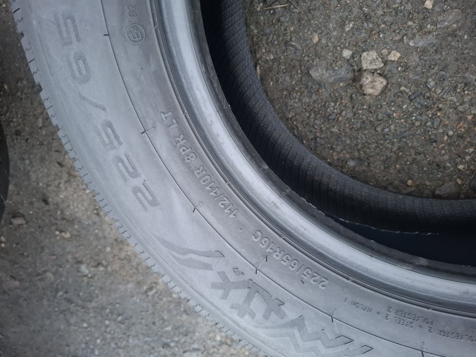 Vand 2 anvelope 225 65 16 C GTradial bune de iarna dot 2023