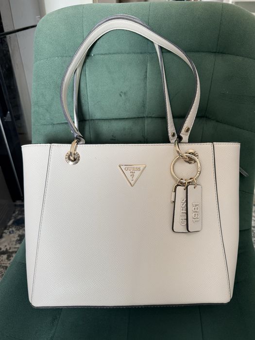 Сумка Guess новая оригинал