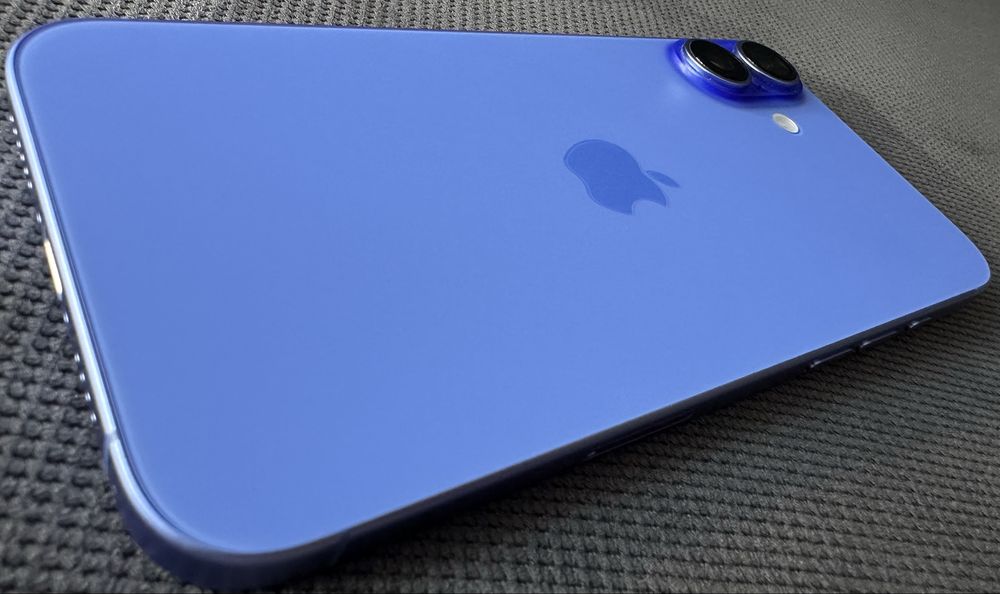 iPhone 16 Plus (128GB)