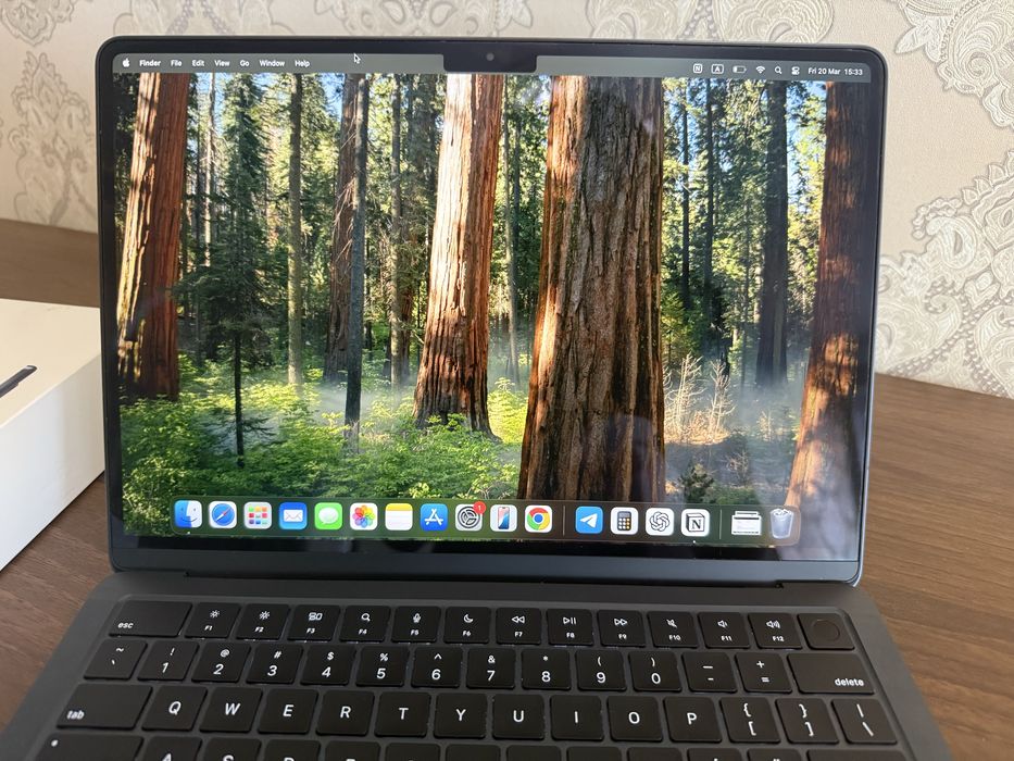 Macbook Air 13.6” на чипе M4