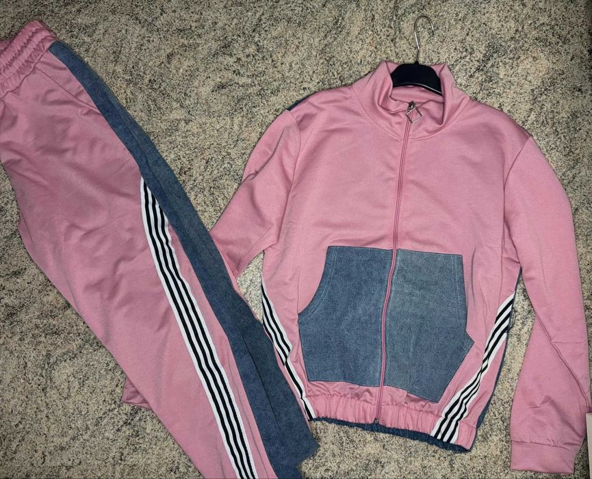 Дамски екипи с дънкови мотиви в 3 цвята