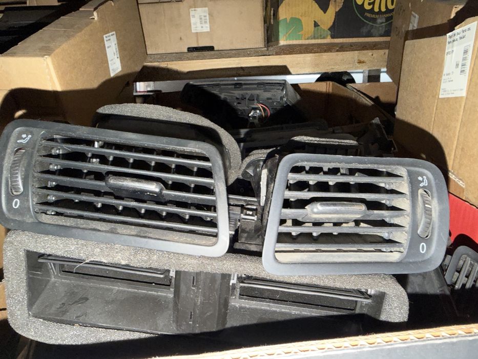 Grila ventilatie Bord Vw Passat B 6