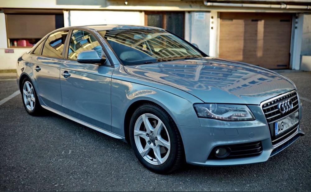 Vând Audi A4 B8 / Climatronic / Proprietar
