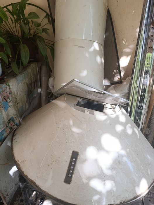 Вытяжка кухонная