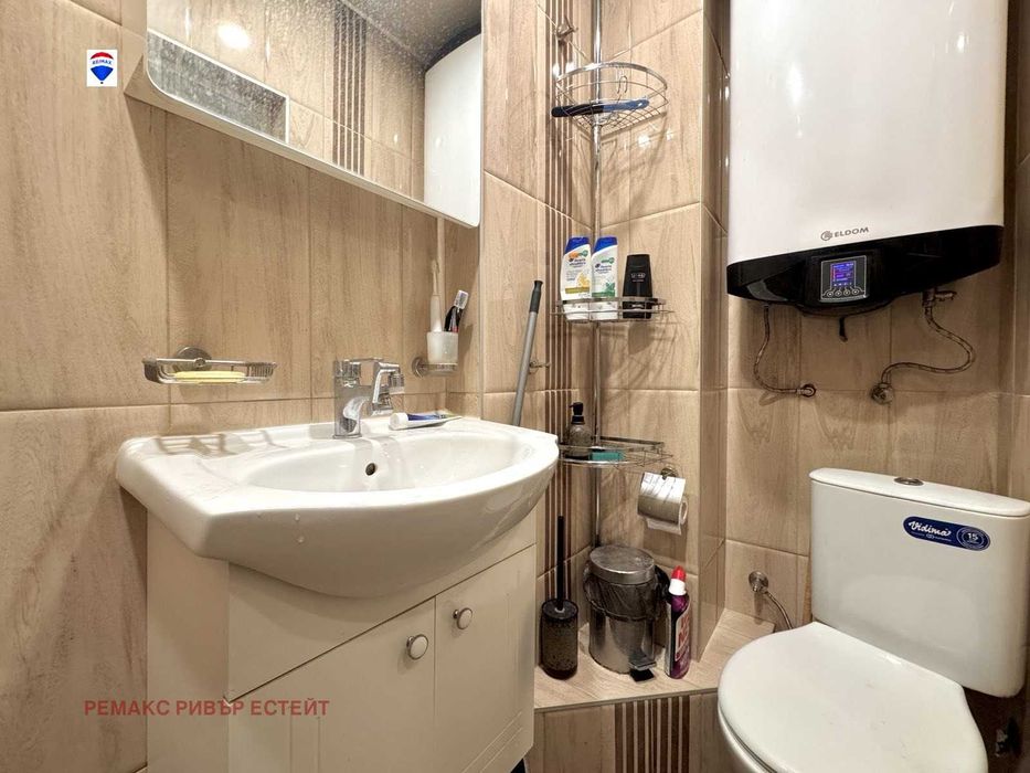 Продава се Едностаен апартамент в Русе, Дружба 2 - 47 кв.м за 1586 €/кв.м - Снимка #13