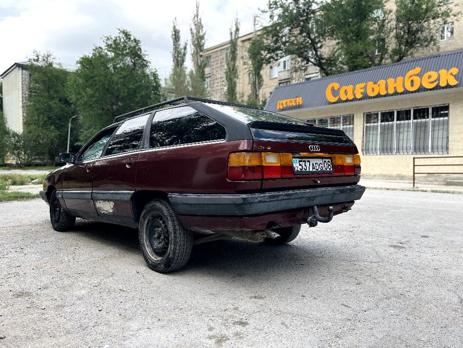 Машина, Ауди 100 универсал сатылады