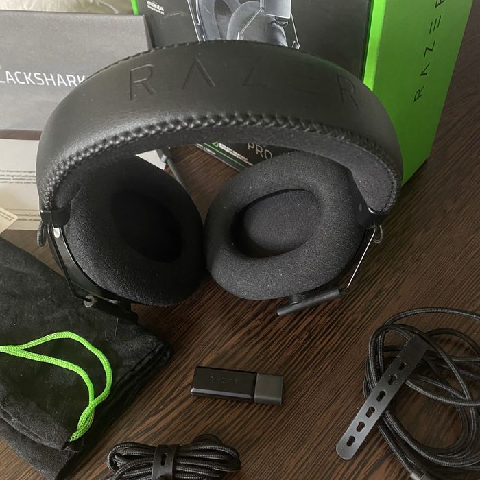 Razer  Balckshark V2 PRO , Casti Gaming