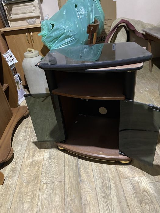 Подставки под телевизор