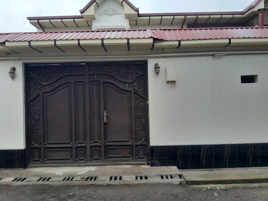 Uy sotiladi 122 000 $