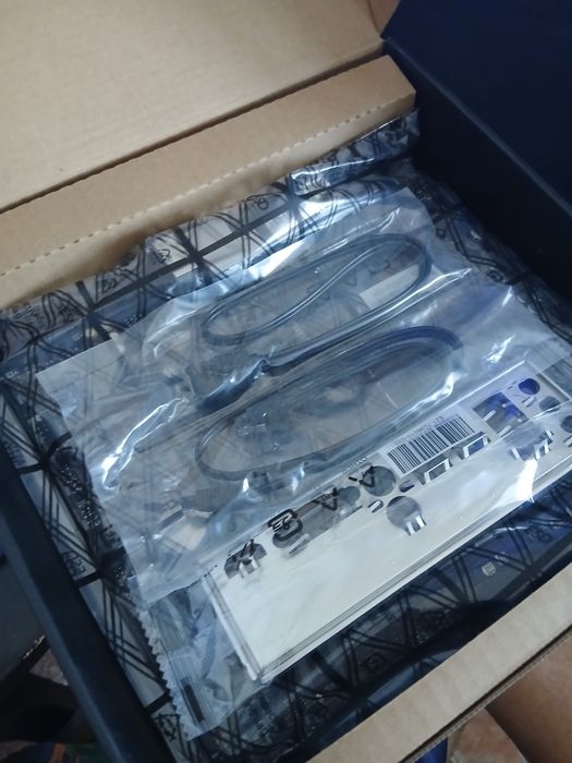 Мат плата: MSI A520M A-PRO
