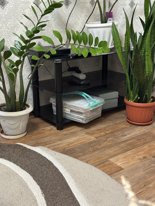 Подставка для телевизора