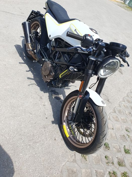 HUSQVARNA Vitpilen 401.