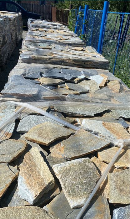 Vand piatra și montez