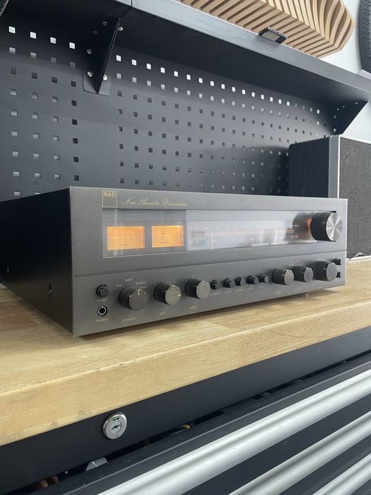 Amplificator nad 7030 amplituner vintage vand / schimb