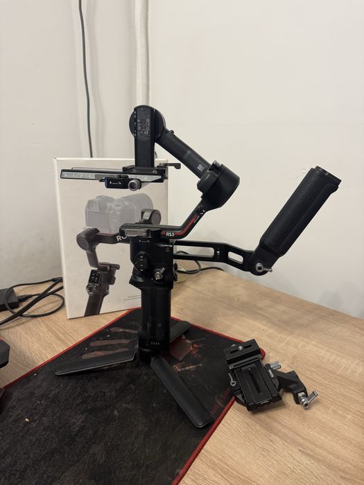 Продам Электронный стабилизатор DJI RS 3