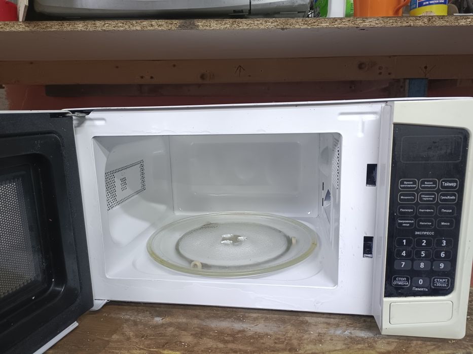 Продам микроволновку ARG 15000