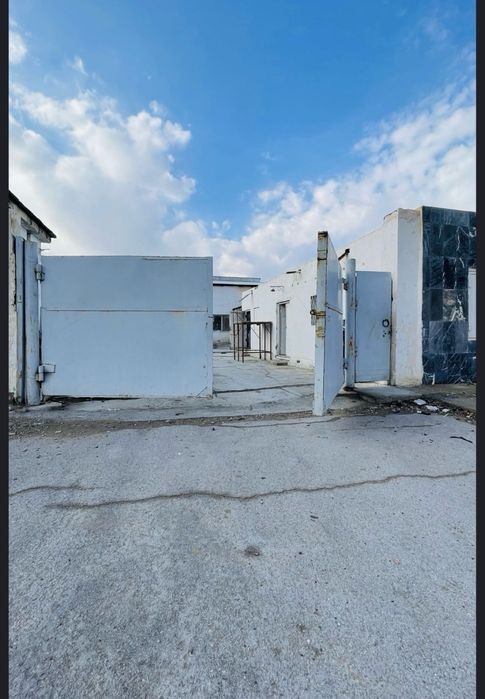 Noturar joy sotiladi