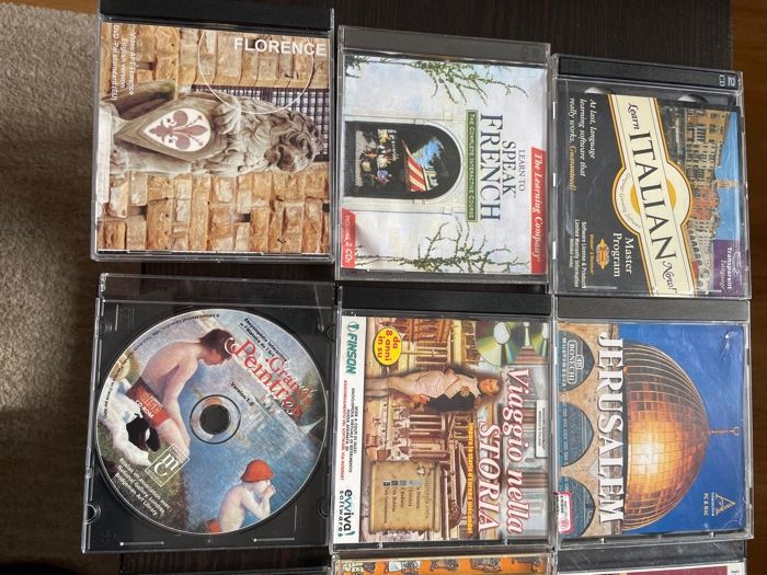CD-uri /DVD-uri educaționale PC și MacOS