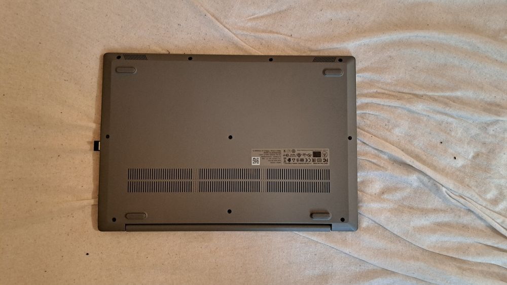 Laptop Lenovo като нов!!!