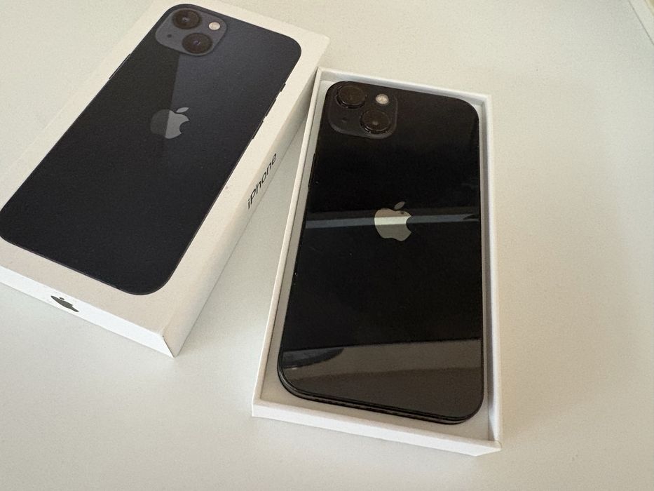 iPhone 13 black 128gb