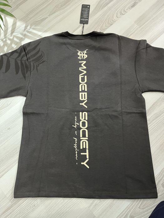 Tricouri Made By Society