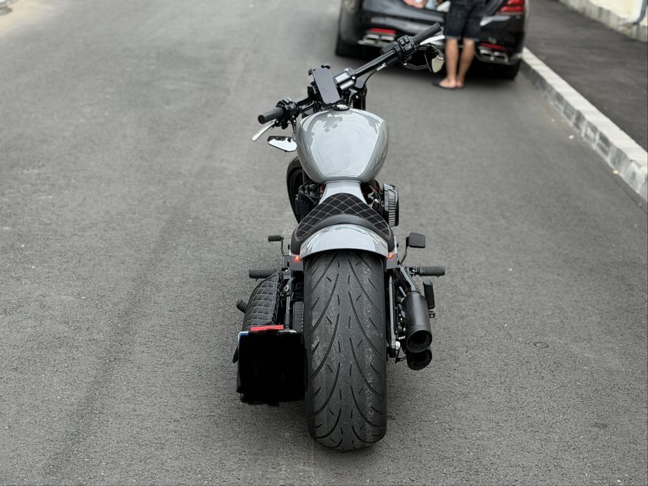 Harley-Davidson Breakout 114 – Conversie Ricks – Model german – Stare ca nouă
