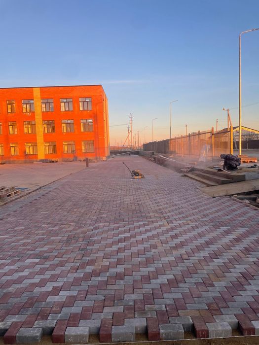 Укладка брусчатка бордюры порегреб