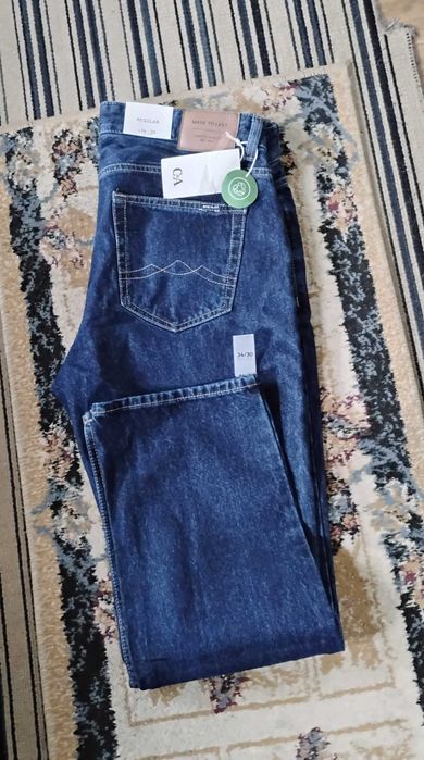 Vând blugi bărbați