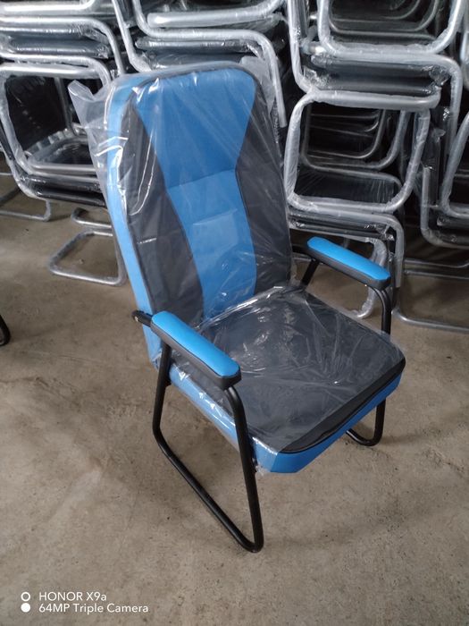 Kreslo ofis va game club uchun