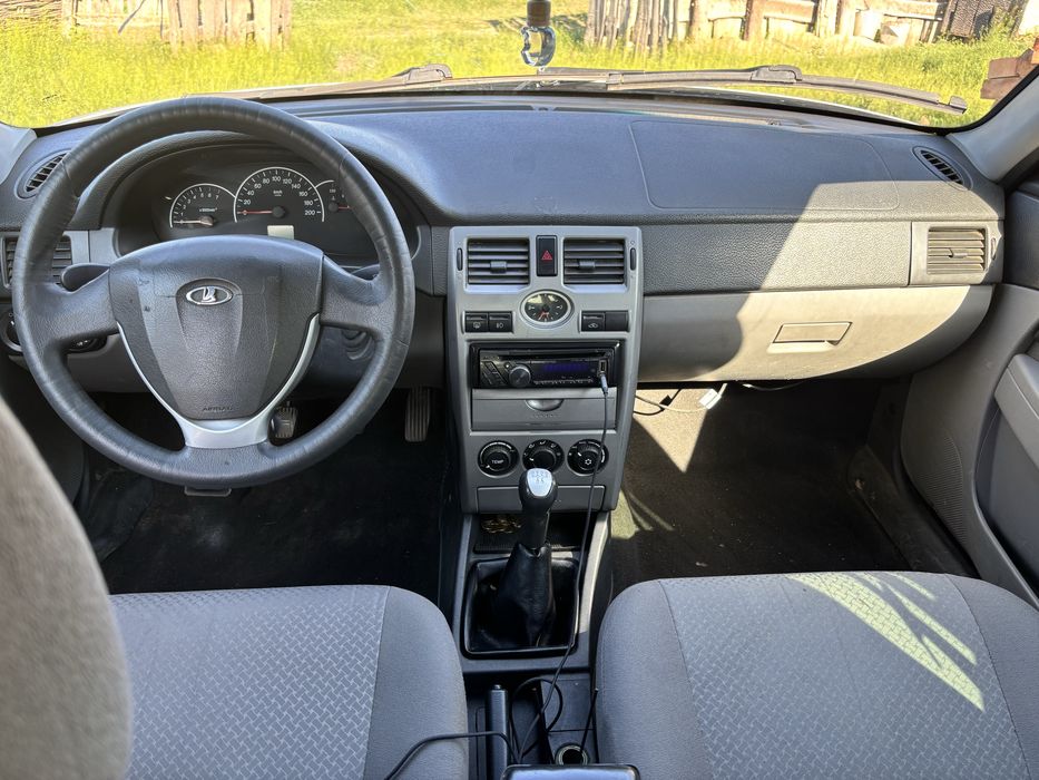 Продам Priora 2013 год