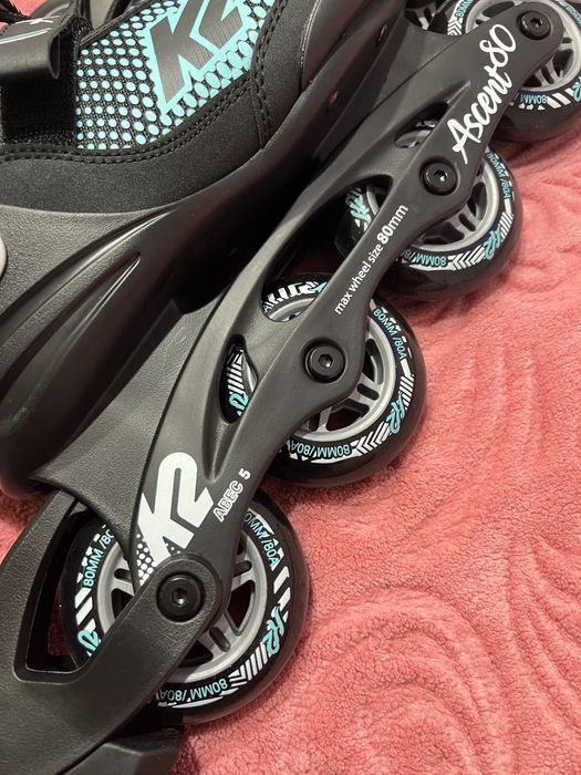 Vând role mărimea 39.5!