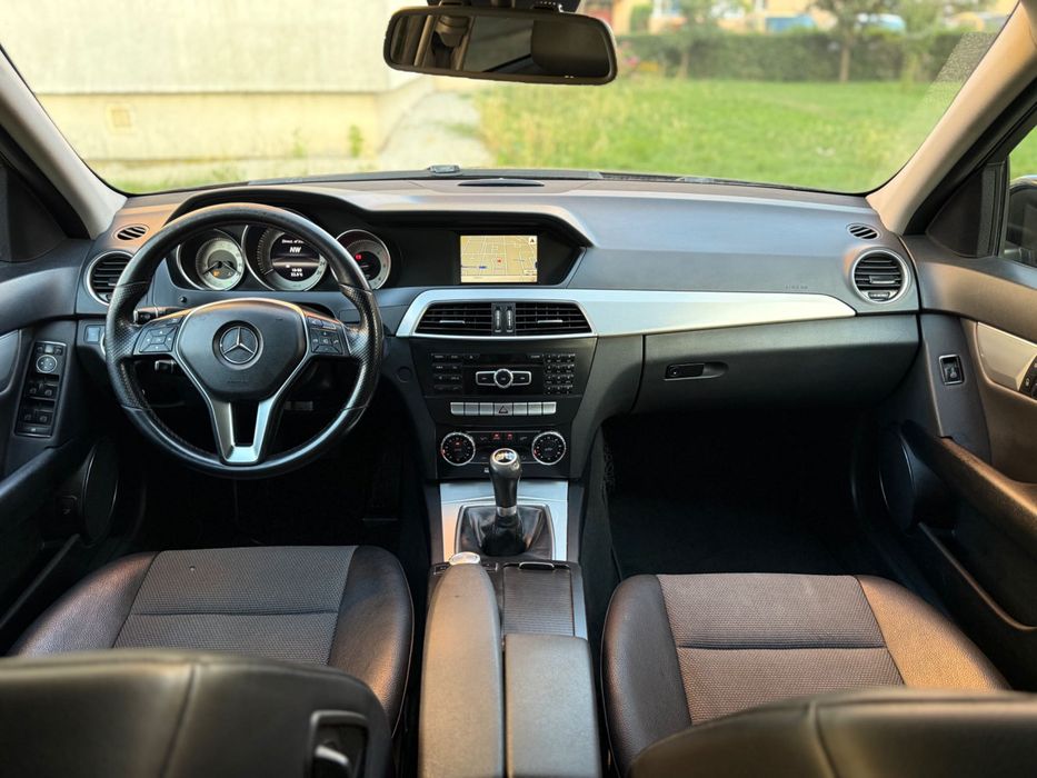 Mercedes C220 Avantgarde 2013