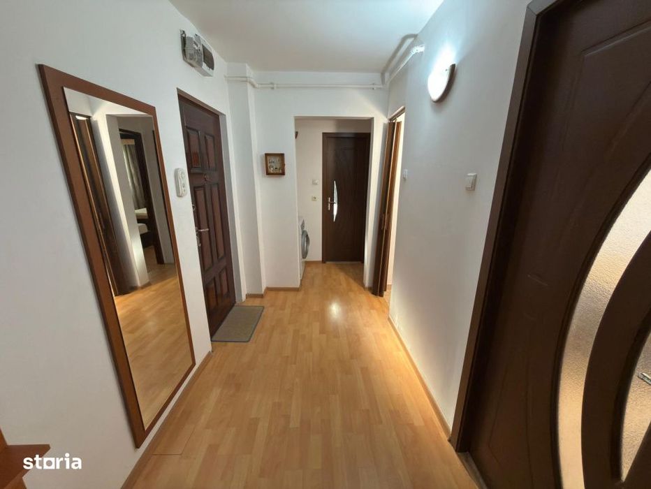 Apartament 2 camere de inchiriat, 56 mp, zona Malu Rosu