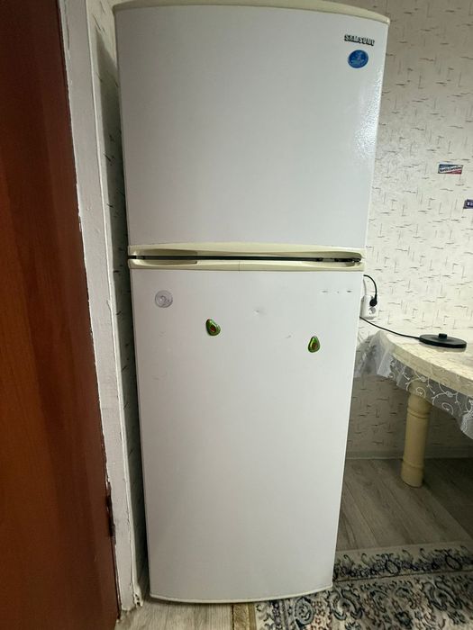 Холодильник, рабочий