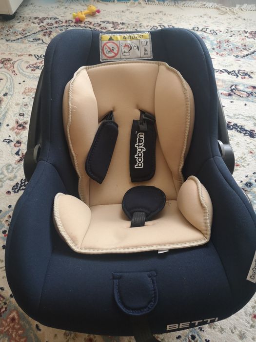 Продам автокресло Babyton