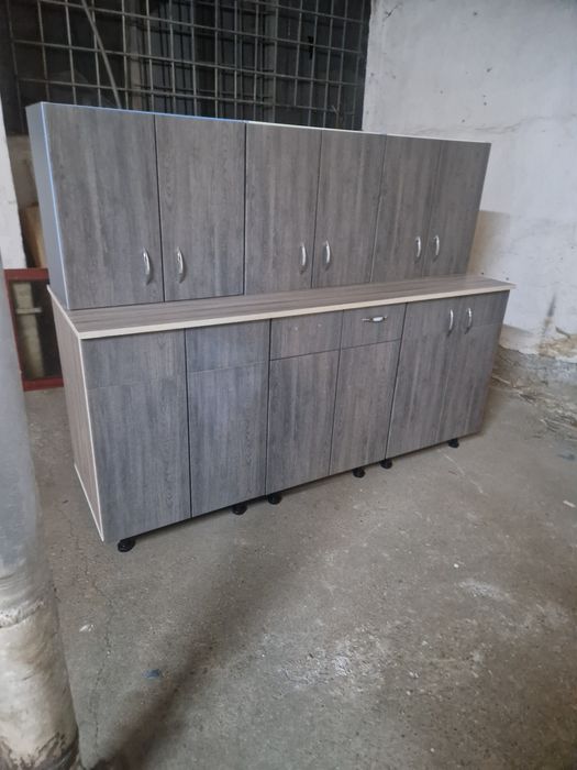Mobilă Nouă pentru bucătării