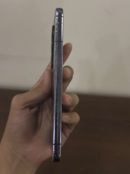 Samsung S22 256Гб