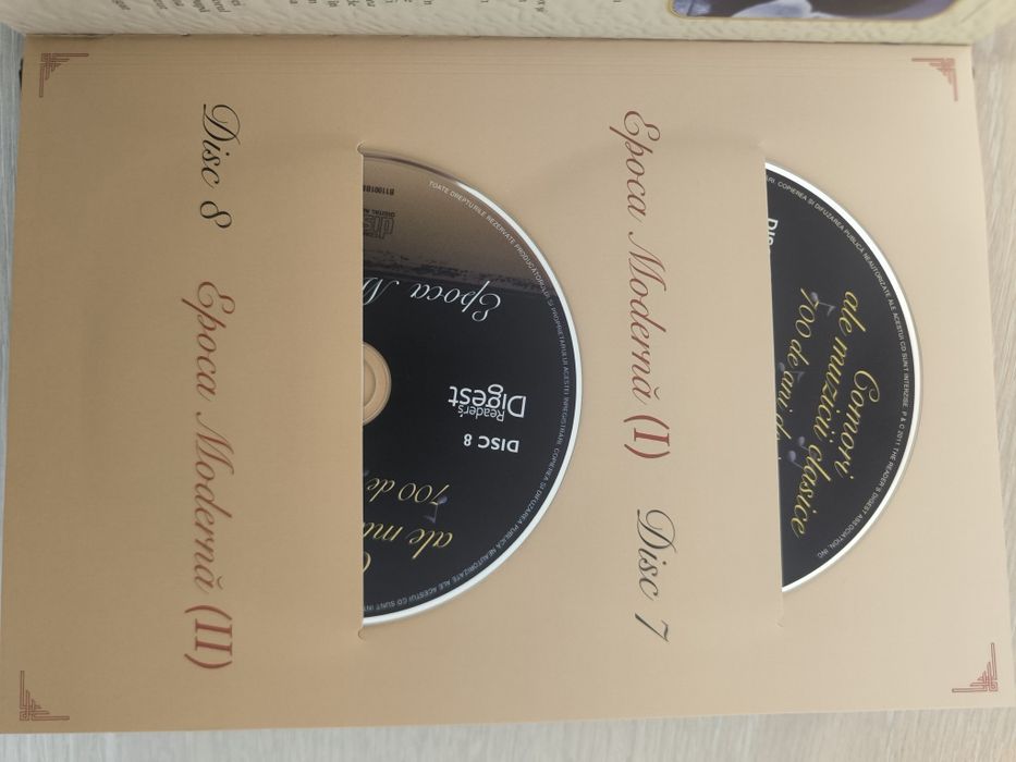 Comori ale muzicii clasice, 700 de ani de istorie, 8 CD incluse.